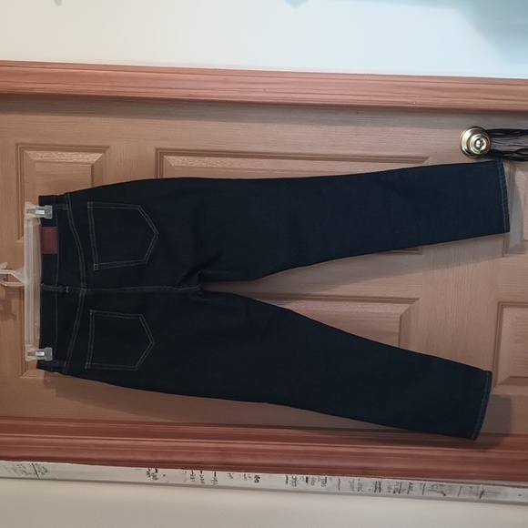 Lands End High-Rise Slim Ankle Jean - Picture 5 of 12